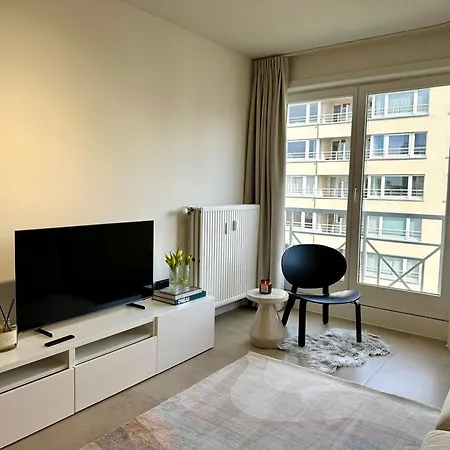 F - 2 Personen - Op 250m De Zee